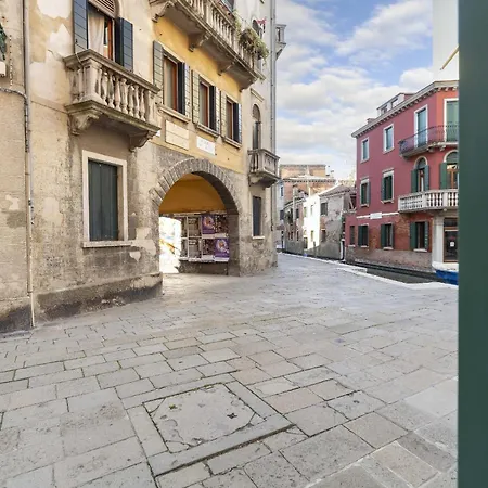 Santa Lucia Canal View By Wonderful Italy Venice Exterior photo